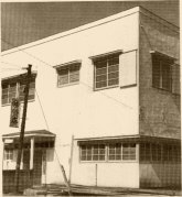 �����V�z�̂P���Q�K���ؑ�����